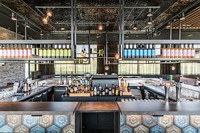 Radisson Hotel & Suites Amsterdam South