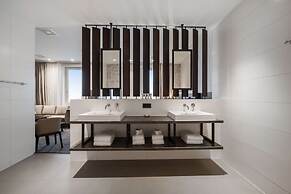 Radisson Hotel & Suites Amsterdam South
