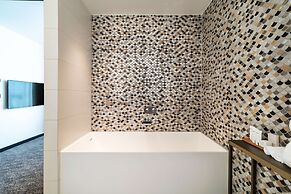 Radisson Hotel & Suites Amsterdam South