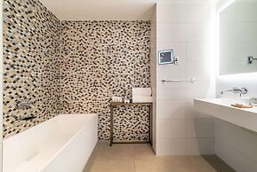 Radisson Hotel & Suites Amsterdam South