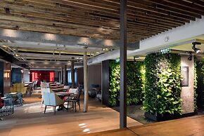 Harbin 22C Boutique Hotel