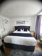 Reef Lodge