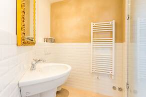 White Lilac romantic B&B adults only