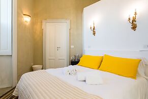 White Lilac romantic B&B adults only