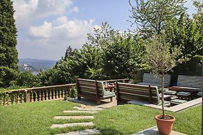 White Lilac romantic B&B adults only