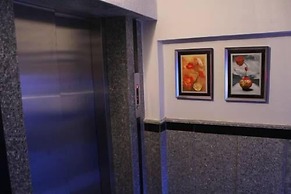 Class Suit Residence