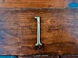 The Stagecoach Inn Bed & Breakfast and Five20 Social Stop