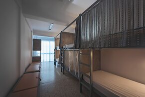 Bedbox Hostel