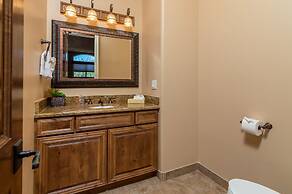 Casa Vista 4 Bedroom Home by RedAwning