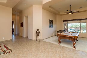 Casa Vista 4 Bedroom Home by RedAwning