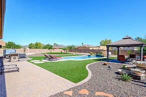 Casa Vista 4 Bedroom Home by RedAwning