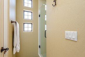 Agave 2 Bedroom Townhouse by RedAwning