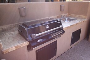 Agave 2 Bedroom Townhouse by RedAwning