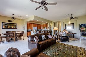 Agave 2 Bedroom Townhouse by RedAwning