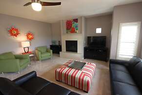 Monte 3 Bedroom Townhouse by RedAwning