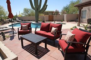 Casa Saguaro 4 Bedroom Home by RedAwning