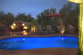 Casa Saguaro 4 Bedroom Home by RedAwning