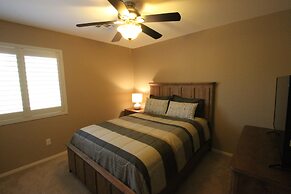 Casa Cave Creek 3 Bedroom Home by RedAwning