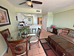 Seacrest 702 1 Bedroom Condo by RedAwning