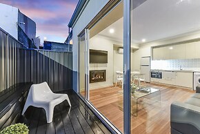 Aloha Luxury Central Apartments