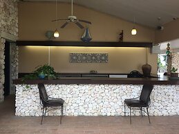 Chalan Kanoa Beach Hotel