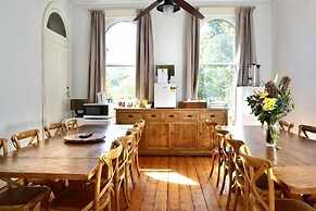 Healesville Grand Hotel