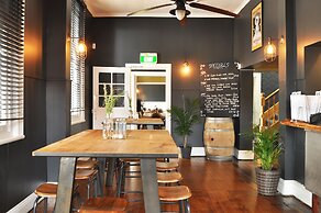 Healesville Grand Hotel