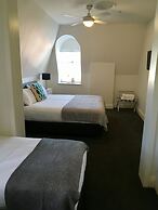 Healesville Grand Hotel