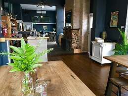 Healesville Grand Hotel