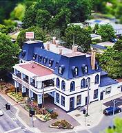 Healesville Grand Hotel