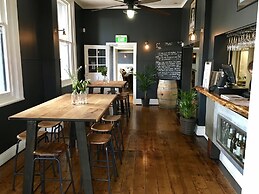 Healesville Grand Hotel