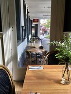 Healesville Grand Hotel