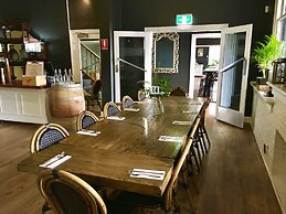 Healesville Grand Hotel