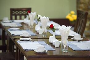 Hotel Myat Nan Taw Win