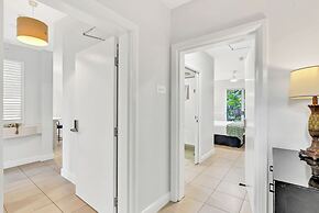 Elysium Private Apartments at The Beach Club