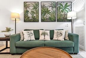 Elysium Private Apartments at The Beach Club