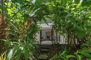 Elysium Private Apartments at The Beach Club