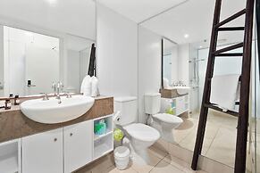 Elysium Private Apartments at The Beach Club