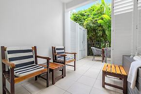 Elysium Private Apartments at The Beach Club