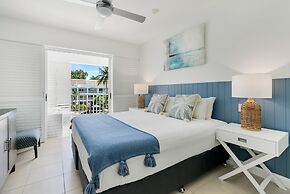 Elysium Private Apartments at The Beach Club
