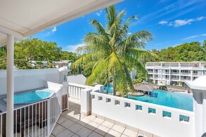 Elysium Private Apartments at The Beach Club