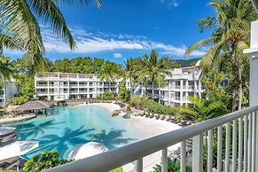 Elysium Private Apartments at The Beach Club