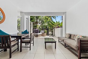 Elysium Private Apartments at The Beach Club