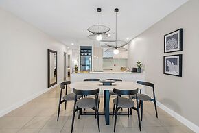 Elysium Private Apartments at The Beach Club