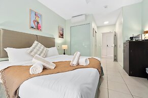 Elysium Private Apartments at The Beach Club