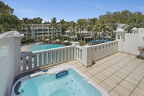 Elysium Private Apartments at The Beach Club