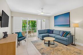 Elysium Private Apartments at The Beach Club