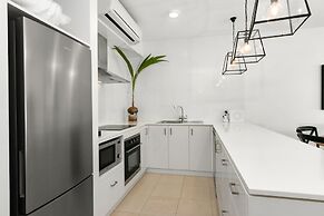 Elysium Private Apartments at The Beach Club