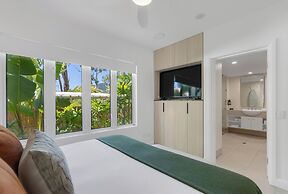 Elysium Private Apartments at The Beach Club