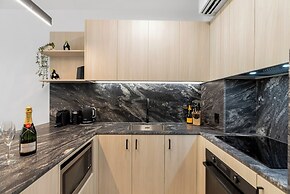 Elysium Private Apartments at The Beach Club